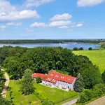 Naturoase Inmitten Von Wald Und Wasser *